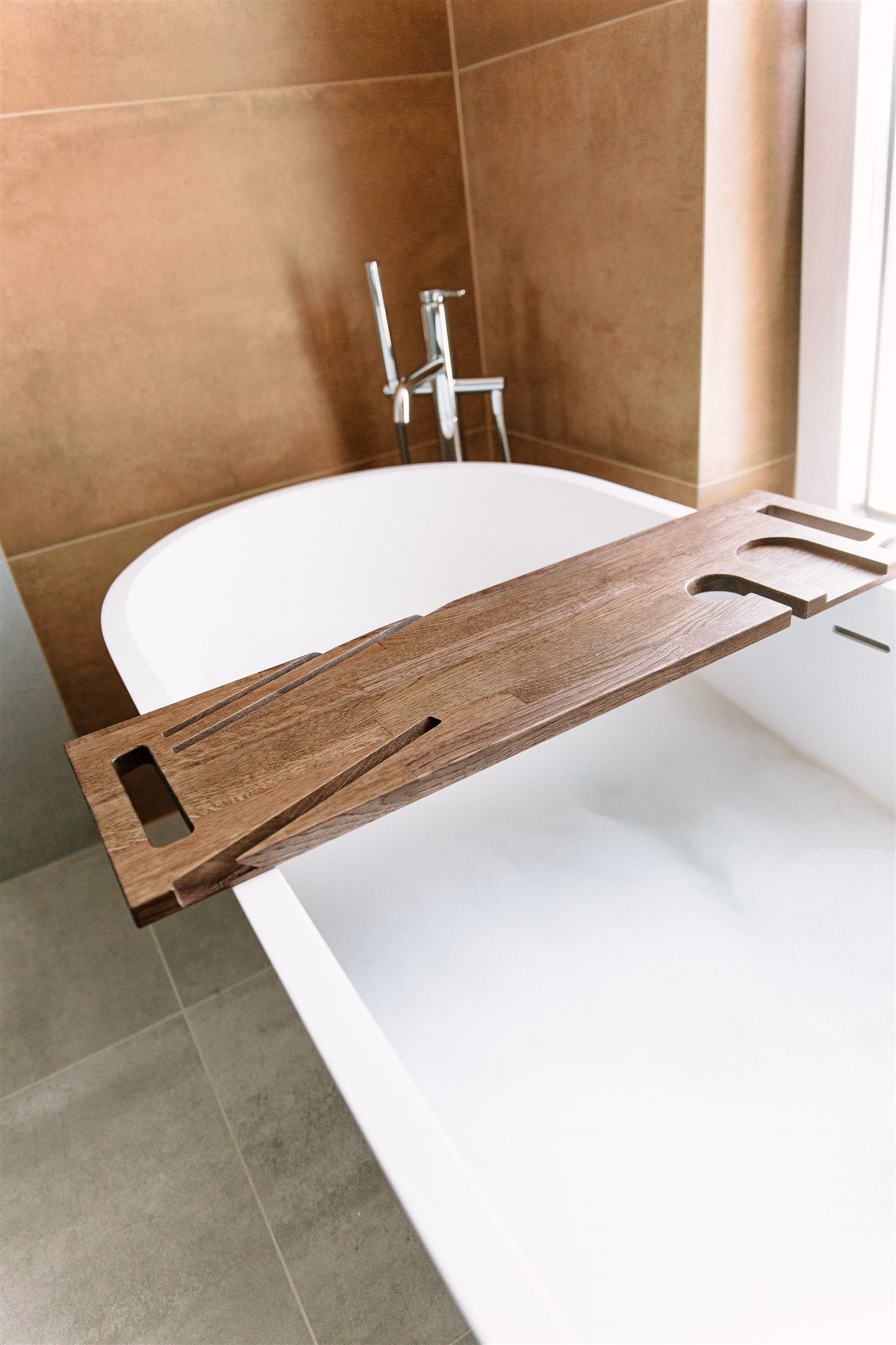 Classic Wooden Bath Caddy
