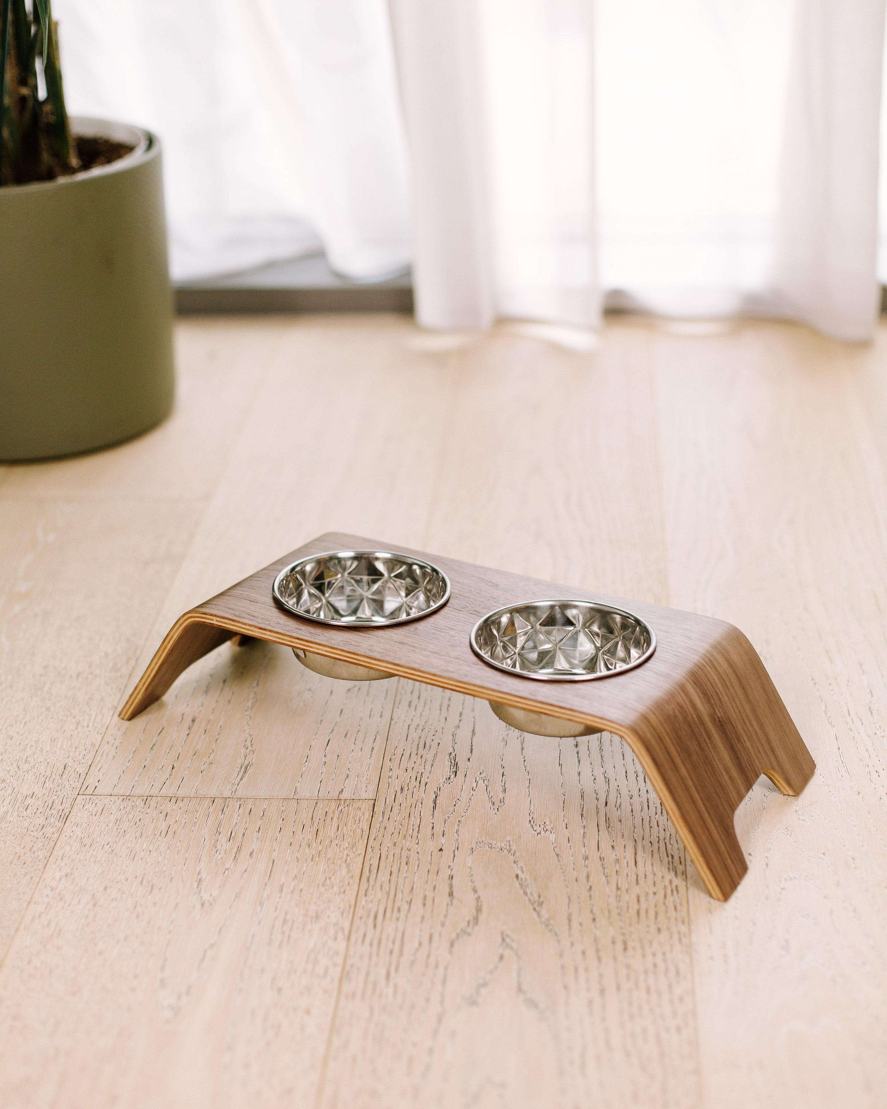 Premium Raised Cat Bowl Stand