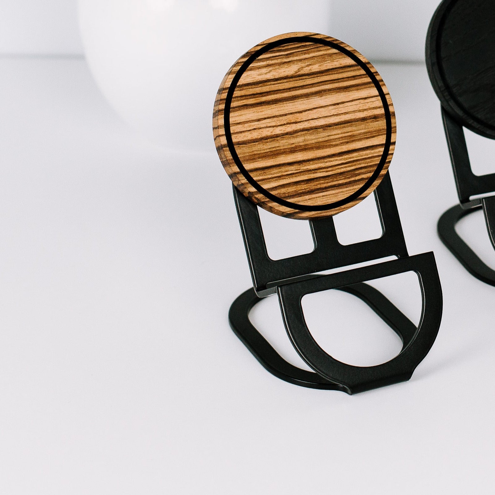 Wireless Charger Halo Pad Stand